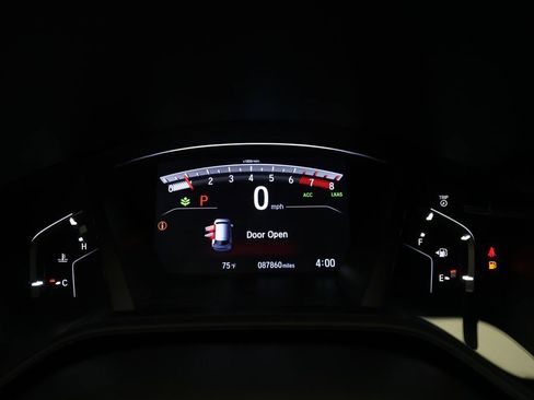 Used 2020 Honda CR-V LX image 2