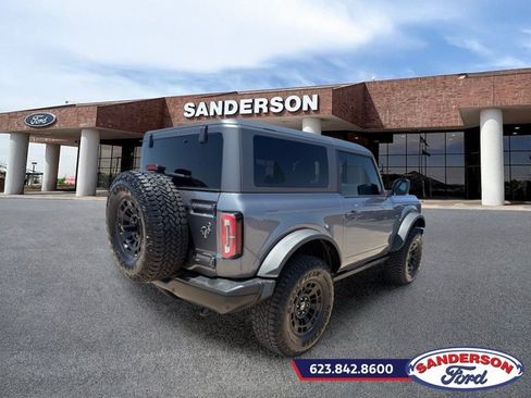 Used 2026 Ford Bronco Badlands AWD/4WD image 3