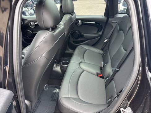 Used 2021 MINI Cooper S w/ 6.5" Touchscreen Package image 10