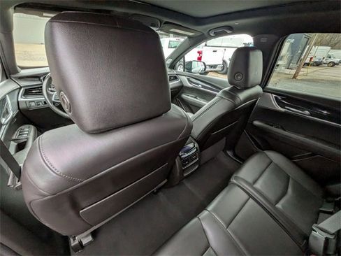 Used 2023 Cadillac XT5 Premium Luxury image 28
