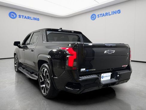 Used 2024 Chevrolet Silverado EV RST image 7