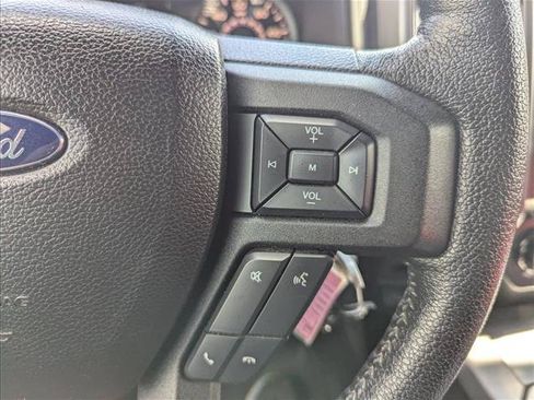 Used 2015 Ford F150 XLT w/ Equipment Group 302A Luxury AWD/4WD image 14