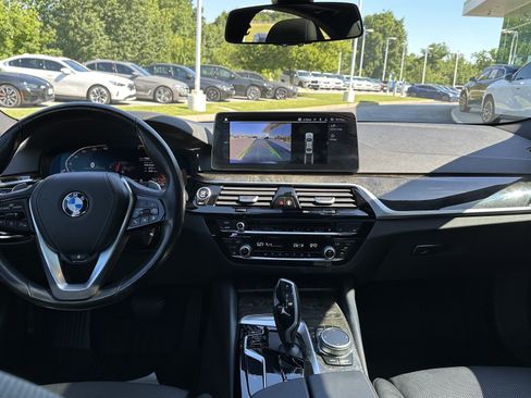 Used 2021 BMW 530i xDrive w/ Convenience Package AWD/4WD image 33