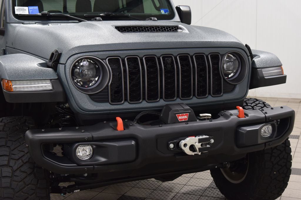 Used 2026 Jeep Gladiator Mojave AWD/4WD image 13