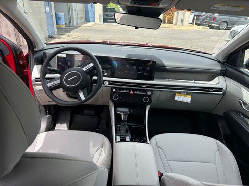 New 2026 Hyundai Tucson SEL FWD image 15