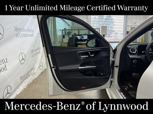 Used 2023 Mercedes-Benz C 300 C 300 image 13