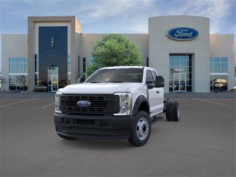 New 2026 Ford F550 4x4 Supercab Super Duty image 2