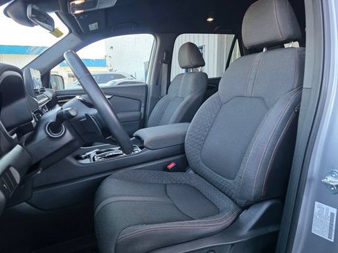 Used 2023 Honda Pilot Sport image 10