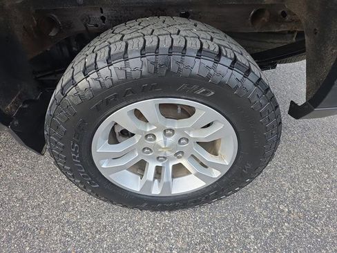 Used 2018 Chevrolet Silverado 1500 LT w/ All Star Edition image 11