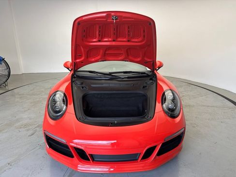 Used 2019 Porsche 911 Carrera GTS RWD image 22