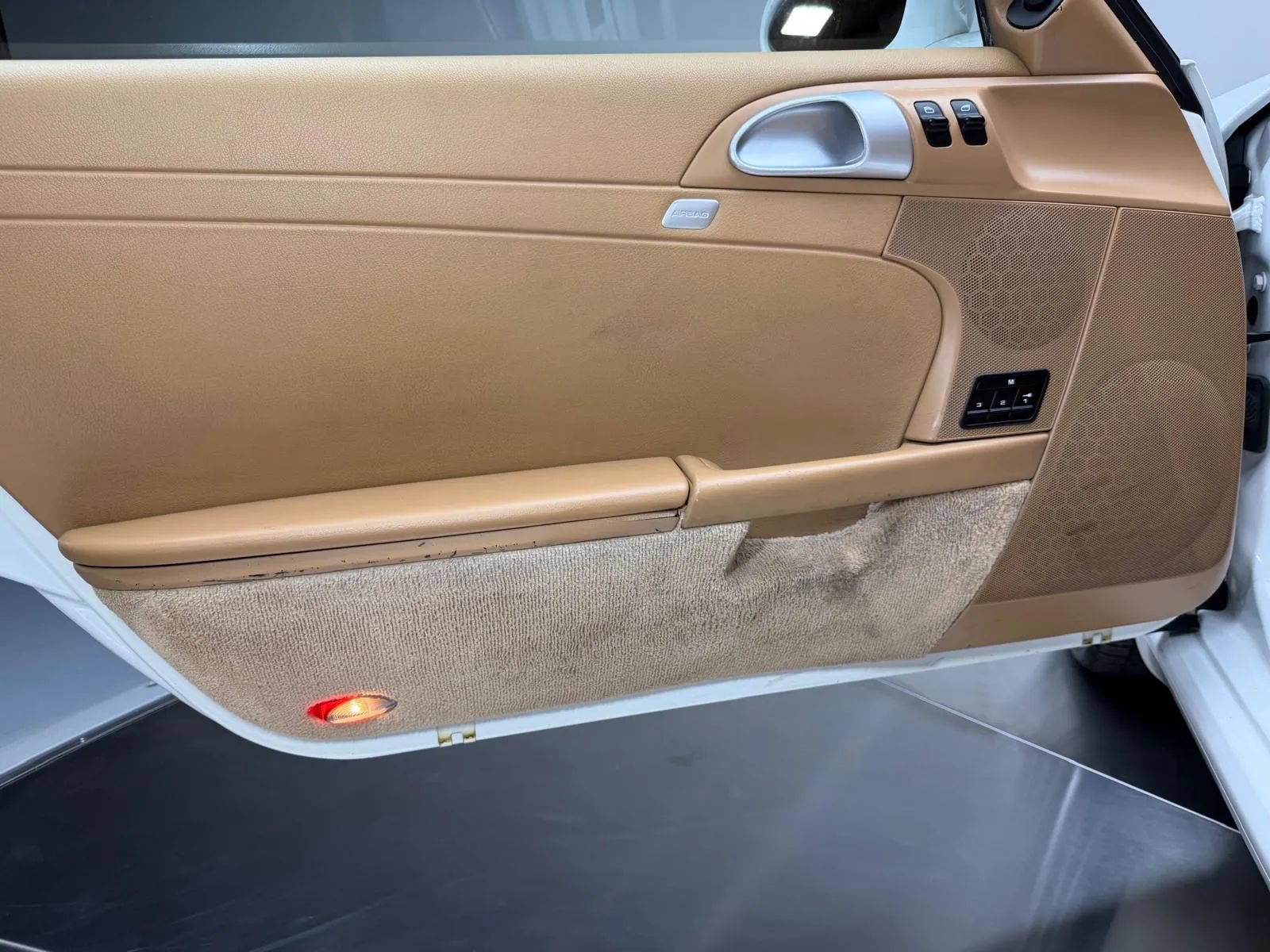 Used 2008 Porsche Boxster RWD image 17