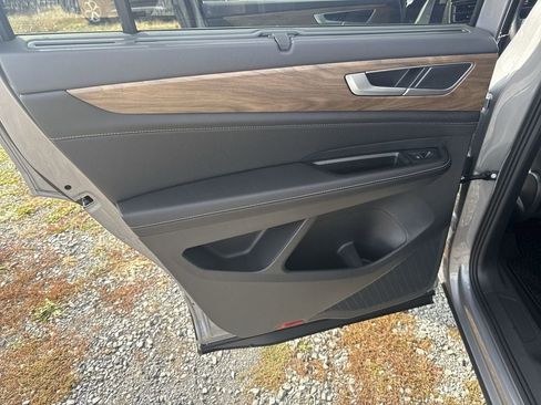 New 2026 Volkswagen Atlas SE AWD/4WD image 24