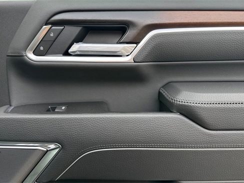 New 2026 GMC Sierra 2500 Denali w/ Denali Reserve Package image 19