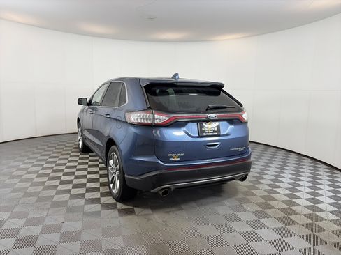 Used 2018 Ford Edge Titanium w/ Equipment Group 301A image 8
