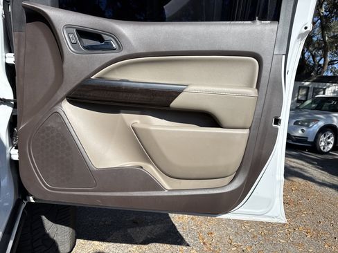 Used 2018 GMC Canyon SLT w/ Driver Alert Package image 28