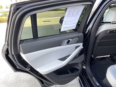 Certified 2024 BMW X6 xDrive40i w/ Premium Package image 23