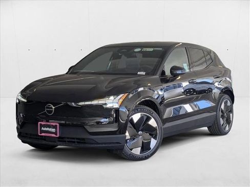 New 2025 Volvo EX30 Plus w/ Protection Package Premier image 1