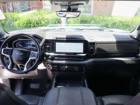 Used 2024 Chevrolet Silverado 2500 LTZ w/ LTZ Plus Package AWD/4WD image 30
