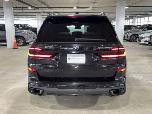 Used 2024 BMW X7 xDrive40i w/ M Sport Package image 7
