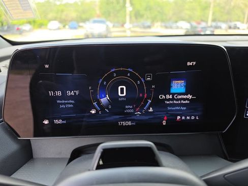 Used 2024 Chevrolet Traverse LT w/ Enhanced Driving Package FWD image 36