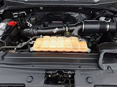 Used 2017 Ford F150 Raptor w/ Equipment Group 802A Luxury image 28