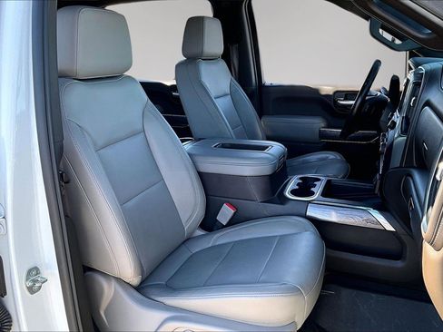 Used 2020 Chevrolet Silverado 2500 LTZ image 30