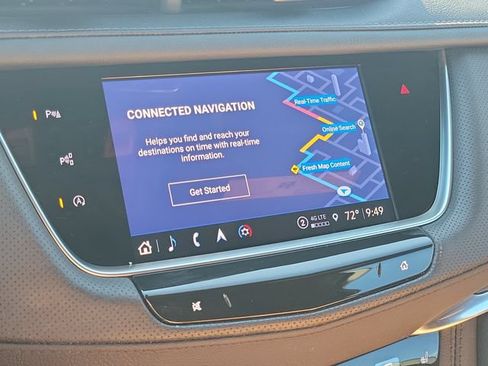 Certified 2024 Cadillac XT5 Premium Luxury w/ Technology Package AWD/4WD image 31