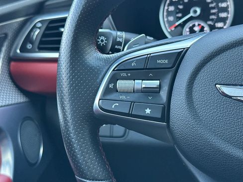 Used 2023 Genesis G70 2.0T w/ Sport Prestige Package image 27