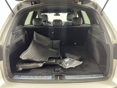 Used 2020 Mercedes-Benz GLC 300 4MATIC image 27