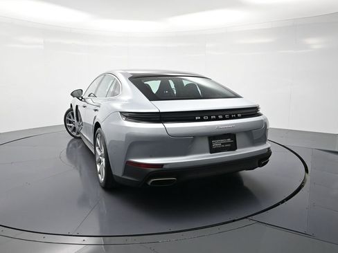 Certified 2025 Porsche Panamera 4 AWD/4WD image 34