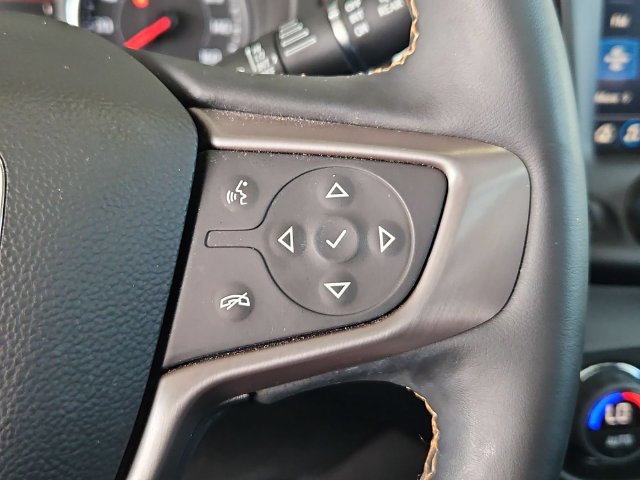 Certified 2024 GMC Terrain AT4 w/ Tech Package AWD/4WD image 14