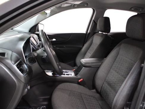 Used 2022 Chevrolet Equinox LT image 17