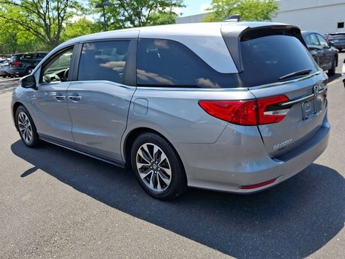 Used 2022 Honda Odyssey EX-L image 4
