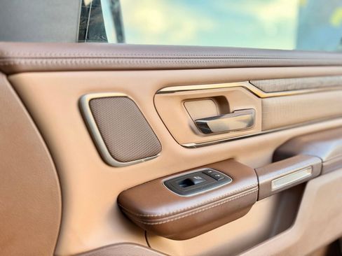 Used 2019 RAM 1500 Limited AWD/4WD image 31