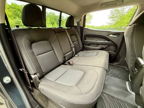 Used 2018 Chevrolet Colorado LT w/ LT Convenience Package image 31