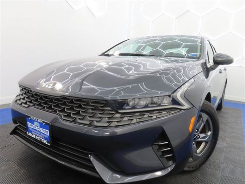 Used 2023 Kia K5 LXS FWD image 1