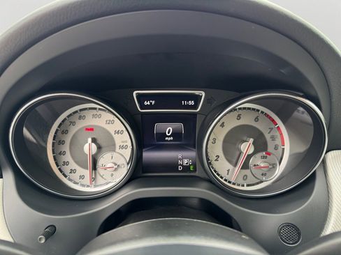 Used 2015 Mercedes-Benz GLA 250 4MATIC image 29