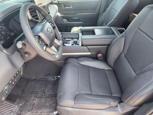 New 2026 Toyota Tundra Platinum AWD/4WD image 8