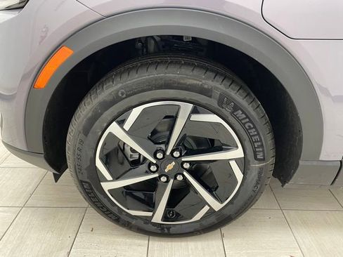 New 2026 Chevrolet Equinox EV LT image 7