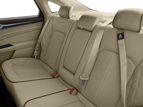 Used 2018 Ford Fusion Energi Platinum FWD image 46