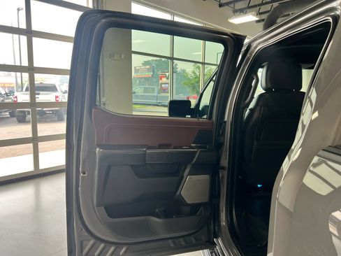 Used 2021 Ford F150 Lariat AWD/4WD image 18