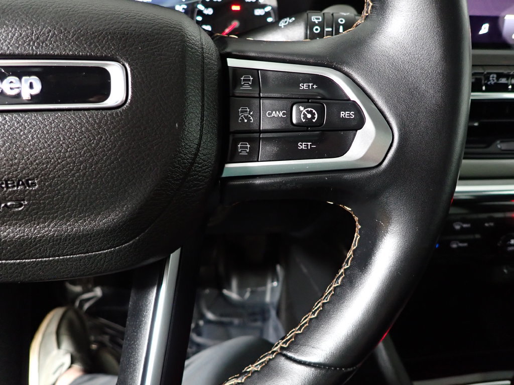 Used 2022 Jeep Compass Limited AWD/4WD image 26