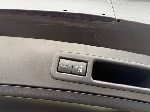 Used 2023 Lexus UX 250h AWD w/ Premium Package image 18