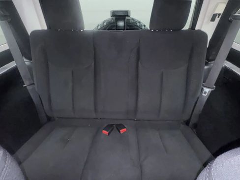 Used 2014 Jeep Wrangler Sport AWD/4WD image 15