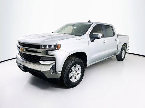 Used 2019 Chevrolet Silverado 1500 LT w/ All-Star Edition image 3