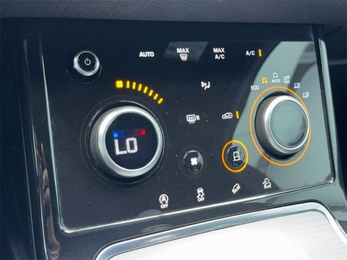 Used 2020 Land Rover Range Rover Evoque S image 31