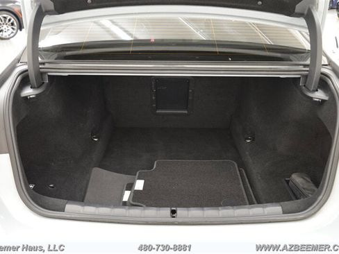 Used 2023 BMW 740i w/ Parking Assistance Package RWD image 46