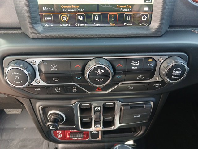 Used 2023 Jeep Gladiator Mojave AWD/4WD image 37