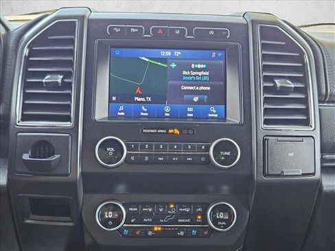 Used 2021 Ford Expedition Limited image 13