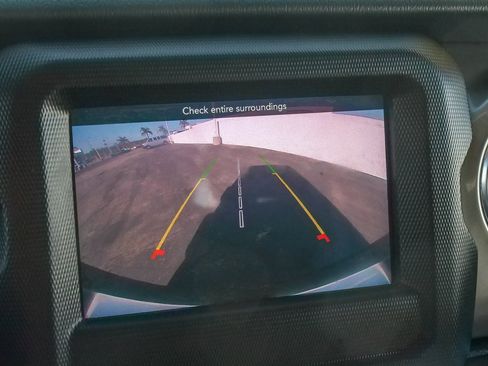 Used 2021 Jeep Wrangler Unlimited Sahara image 23